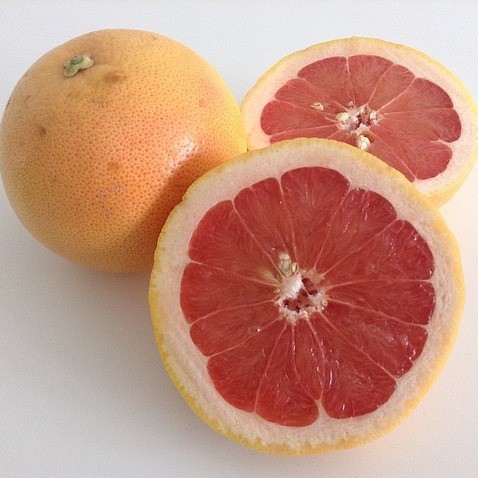 Image of slices of grapefruit