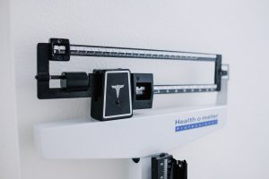 Image of old-fashioned scale