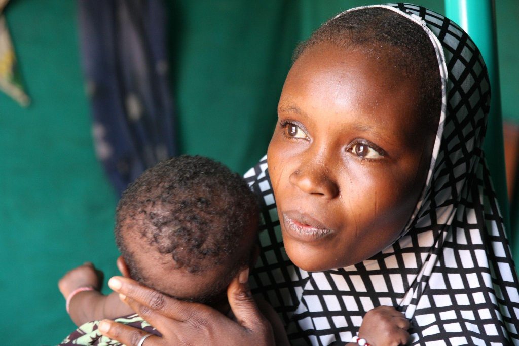 Amina immediately fled after her husband and brother-in-law were shot dead. She was reunited with her parents in the camp. She has kept little Habsa with her, but has sent most of her children away to stay with their relatives – as “it’s too cold at night”. Refugees who arrived later have told her that their village smelled of corpses. ©EC/ECHO/Anouk Delafortrie